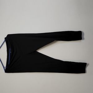 Black leggings